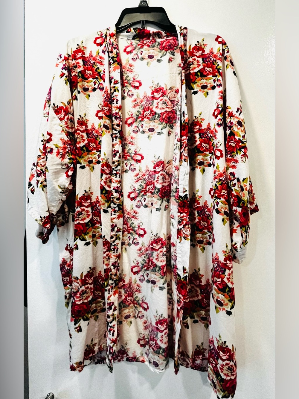 Floral Open Front Kimono - Ivory with Red Rose Print OS